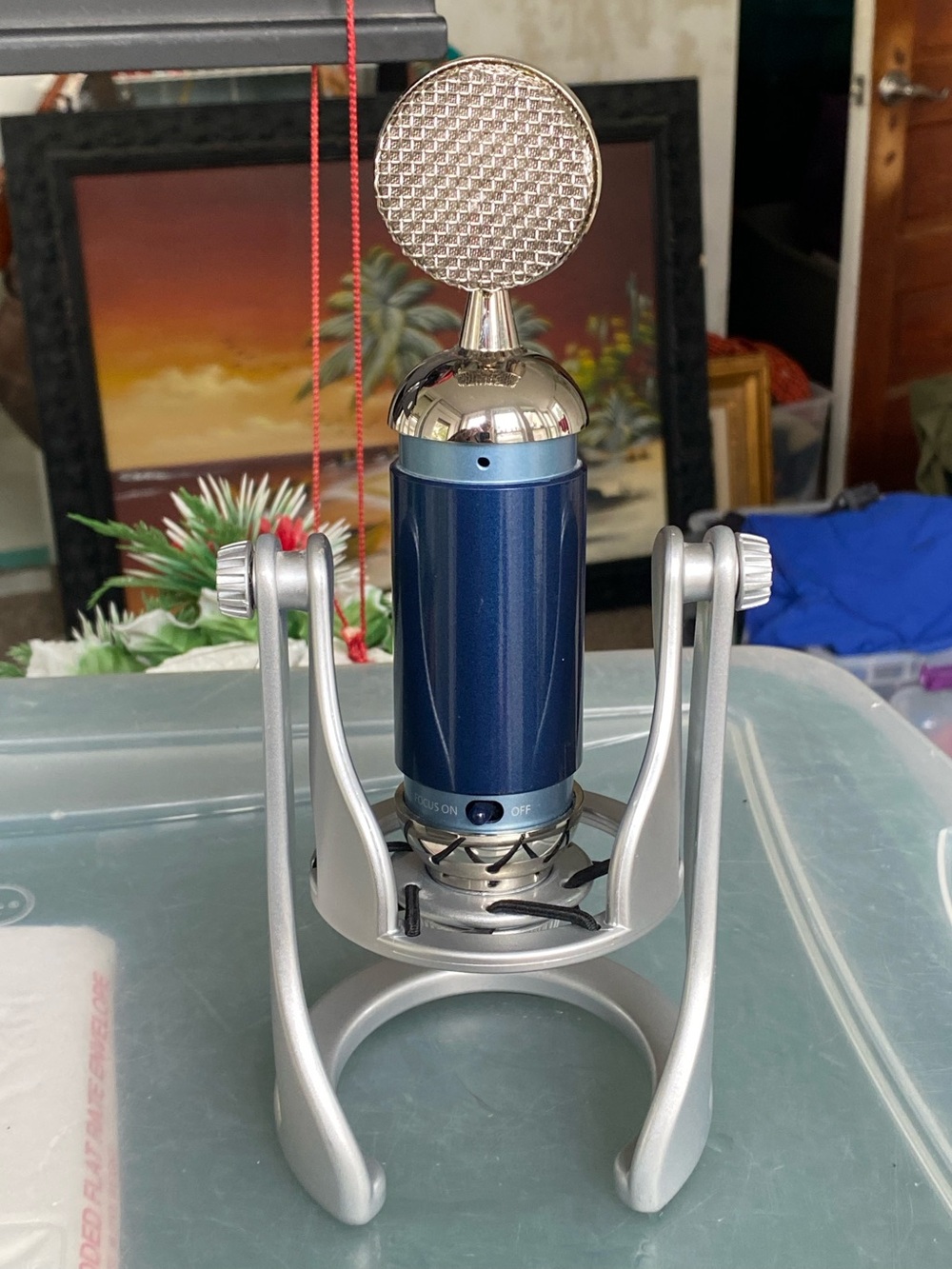 Blue Spark Digital Lightning Condenser Microphone - Blue